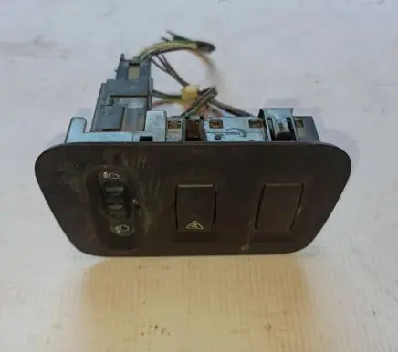 Renault Master III Headlight level height control switch 8200379685