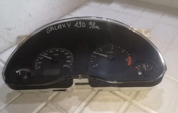 Ford Galaxy Speedometer (instrument cluster) 7M0920801C F5RF10A855A