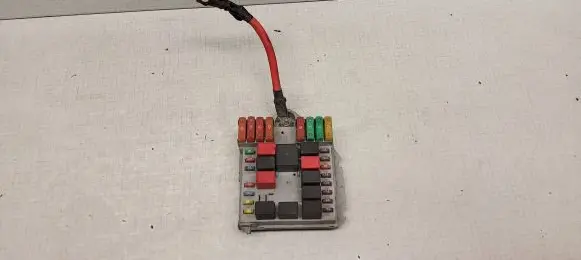 Fiat Bravo Fuse module 51775688 57657 46520411
