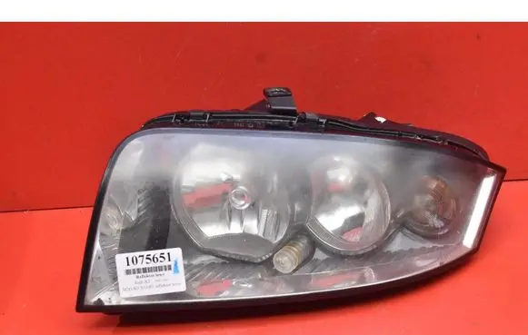 Audi A2 Headlight/headlamp 8Z0941003