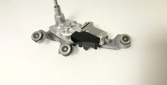 Lexus CT 200H Rear window wiper motor 8513076010