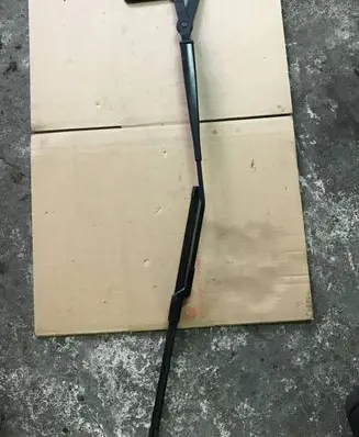 BMW 2 F45 Front wiper blade arm