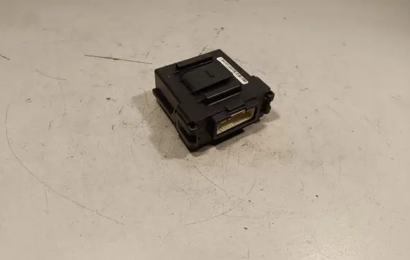 Nissan X-Trail T32 Other control units/modules 476A04BB0B