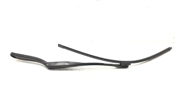BMW 5 F10 F11 Windshield/front glass wiper blade 7182460
