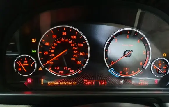 BMW 5 F10 F11 Speedometer (instrument cluster) 6802332 0263726340