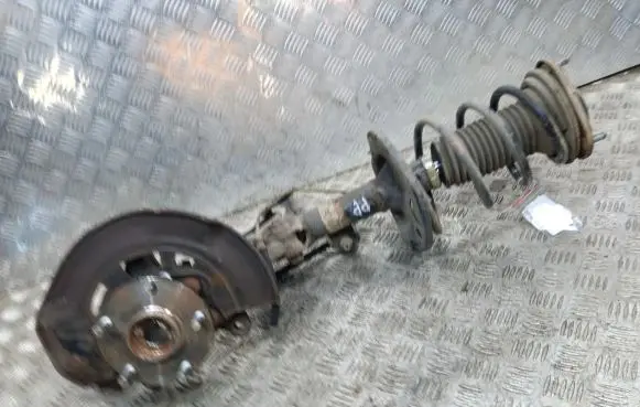 Toyota Avensis T270 Front shock absorber with coil spring