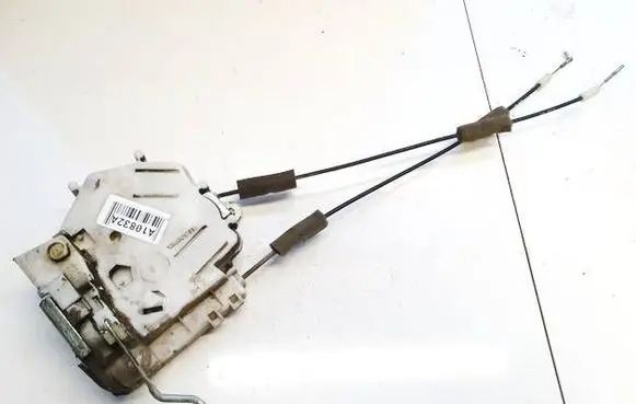 Honda FR-V Rear door lock