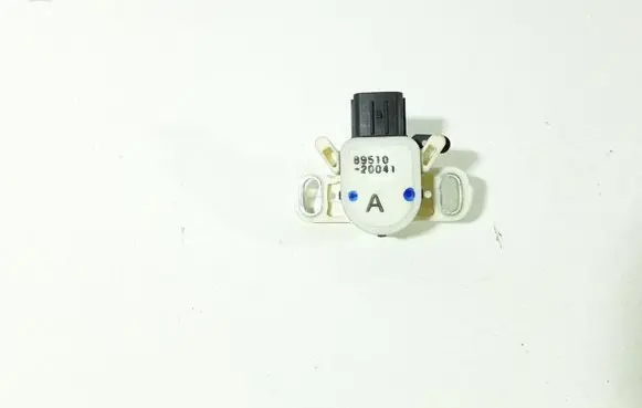 Toyota Prius+ (ZVW40) Brake pedal sensor switch 8951020041