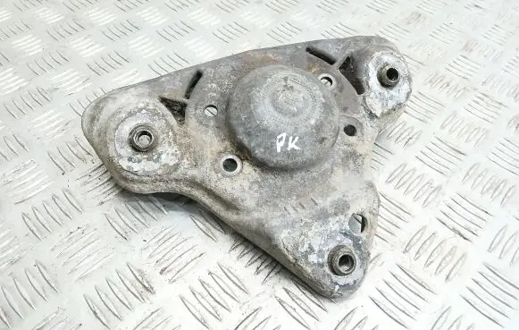 Audi A4 S4 B5 8D Coil spring mount 