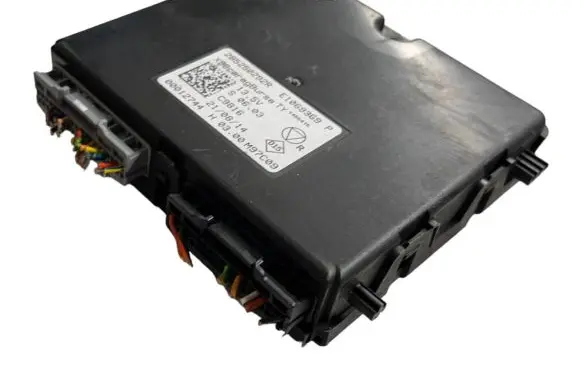 Renault Clio IV Other control units/modules 285250292R 00012744 E1069369