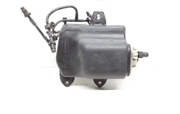 Volvo V50 AdBlue liquid reservoir 3M519C103AJ