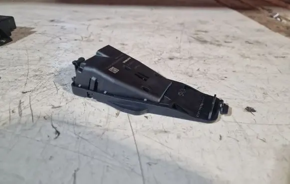 Volvo S60 Windshield/windscreen camera P31387310