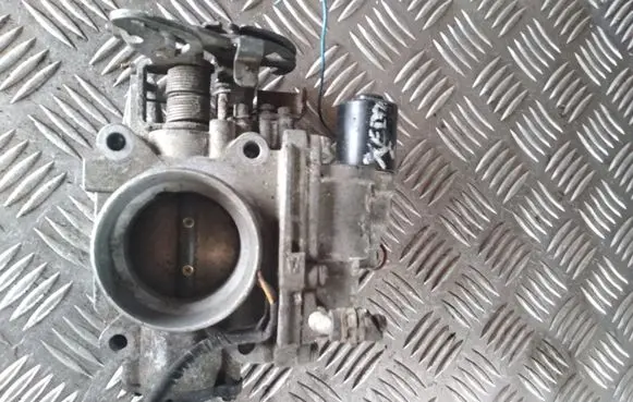 Mazda Xedos 9 Throttle valve 1959003541 KF35 12N25