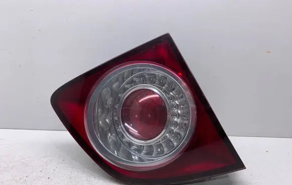 Volkswagen Golf Plus Tailgate rear/tail lights 89037923