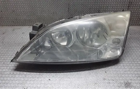 Ford Mondeo Mk III Headlight/headlamp 1S7113006AL