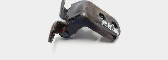 Infiniti FX Front door lower hinge 
