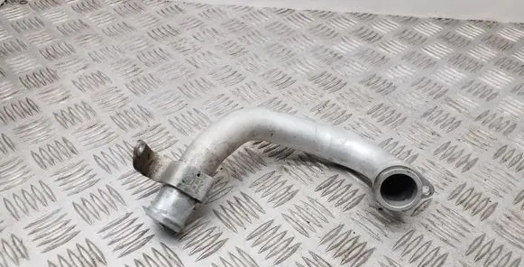 Volkswagen Touareg II Engine coolant pipe/hose 059121071CK
