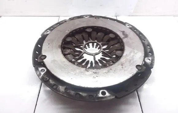 Volvo S60 Pressure plate 