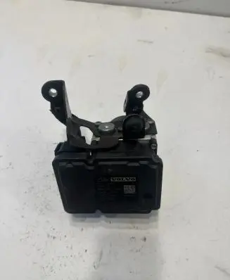 Volvo V70 ABS Pump 30681619 000404972C1 10092604053