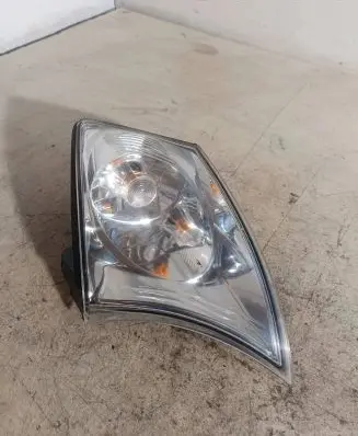 Front indicator light