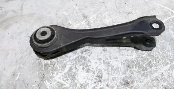 Rear upper control arm/wishbone