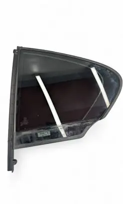 BMW M5 Rear vent window glass 51357311245 7311245