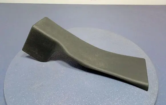 Other sill/pillar trim element