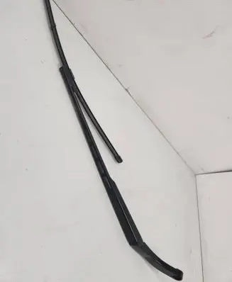 Audi A6 S6 C6 4F Front wiper blade arm 4F195541