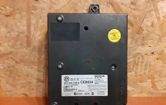 Volkswagen PASSAT B6 Bluetooth control unit module 3C0035729G 1245