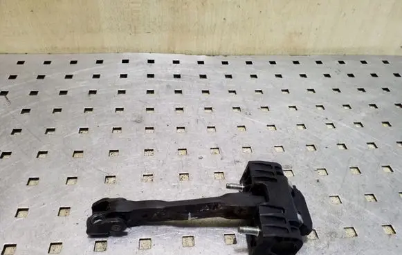 Volvo XC70 Rear door check strap stopper