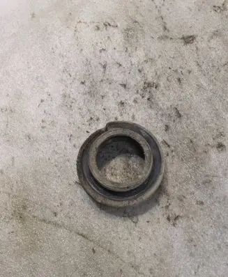 Audi A8 S8 D2 4D Coil spring/strut mount 