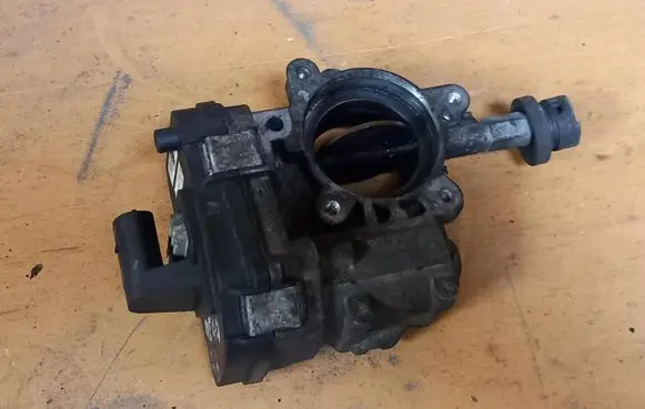Iveco Daily 6th gen Throttle body valve 