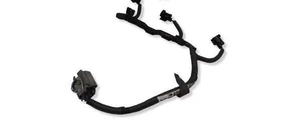 Lexus RX 450H Fuel injector wires 8212748020
