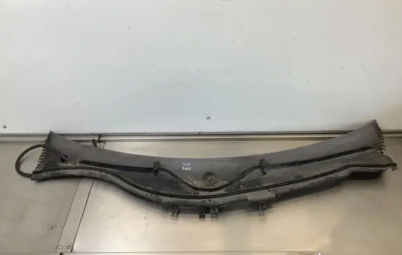 Mercedes-Benz SLK R170 Wiper trim 1708310344 3335