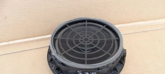 Audi A4 S4 B9 8W Front door speaker 8W0035415A