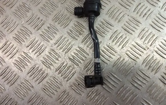 BMW 1 F20 F21 Turbo solenoid valve 7601208