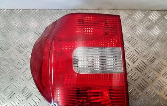 Skoda Yeti (5L) Rear/tail lights 5L0945095 5L0945111