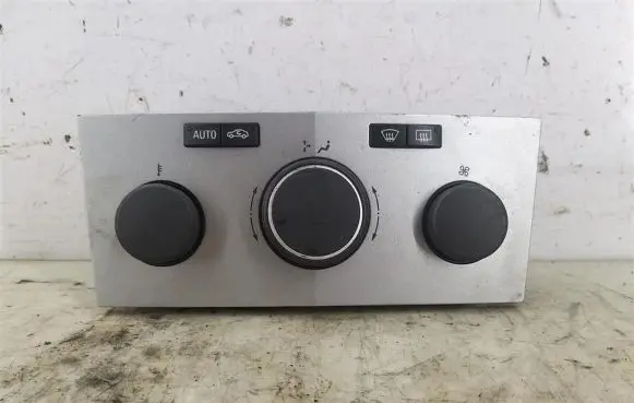 Opel Astra H Climate control/heater control trim 13122962