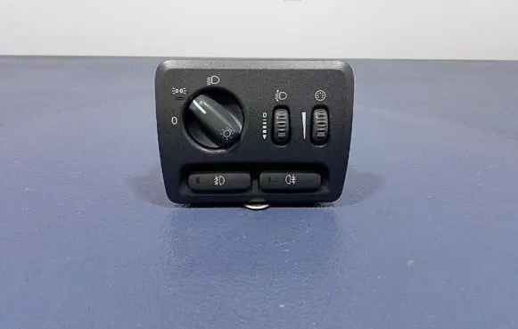 Volvo V70 Light switch 9441233