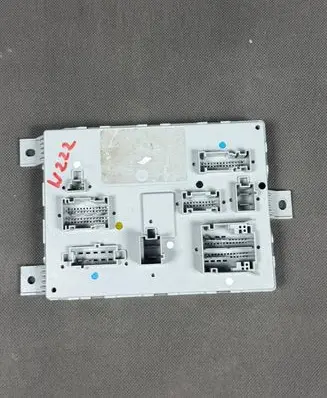 Mercedes-Benz S W222 Central body control module A222