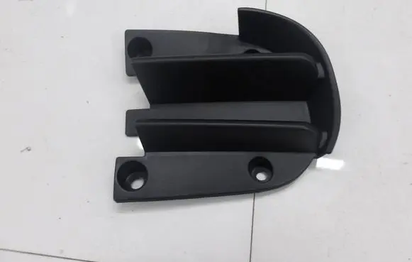 Nissan Micra Front bumper lower grill DS04132021A
