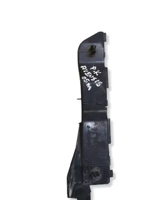 Toyota Avensis T250 Front bumper mounting bracket 5253605020