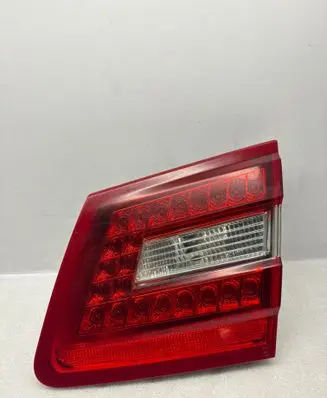 Mercedes-Benz E W212 Tailgate rear/tail lights 2128201064