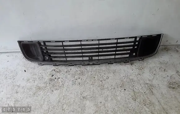 Citroen C5 Front grill 9681052677