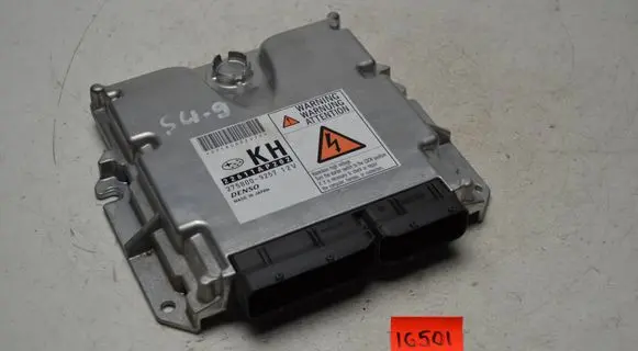 Subaru Forester SH Engine control unit/module 2758009257 22611AP202