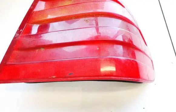 Mercedes-Benz E W210 Rear/tail lights A2108204464 197042r