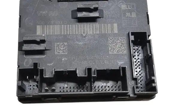 Volkswagen Golf VII Door control unit/module 5Q0959593B 5Q0959593D