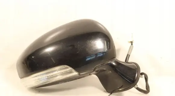 Toyota Avensis T270 Front door electric wing mirror E11026399