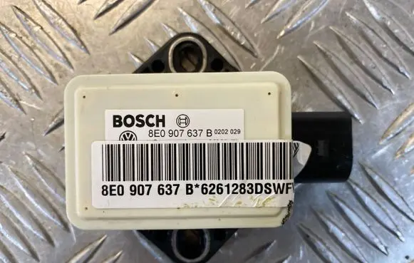 Audi A4 S4 B7 8E 8H ESP acceleration yaw rate sensor 8E0907637B