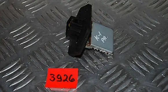 KIA Carnival Heater blower motor/fan resistor GQ3E27